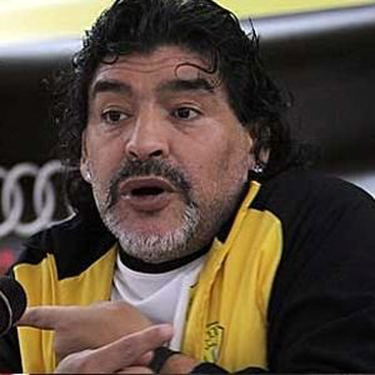 Maradona\'yı \'Azat Ettiler\'
