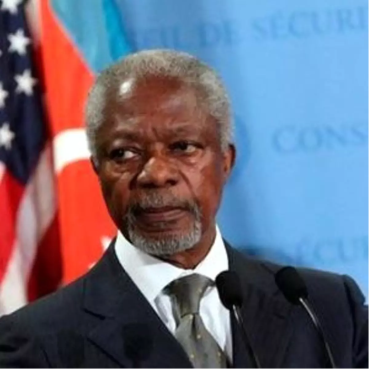 BM ve Arap Birliği Temsilcisi Annan\'ın, Bağdat\'taki Temaslarını Tamamladı