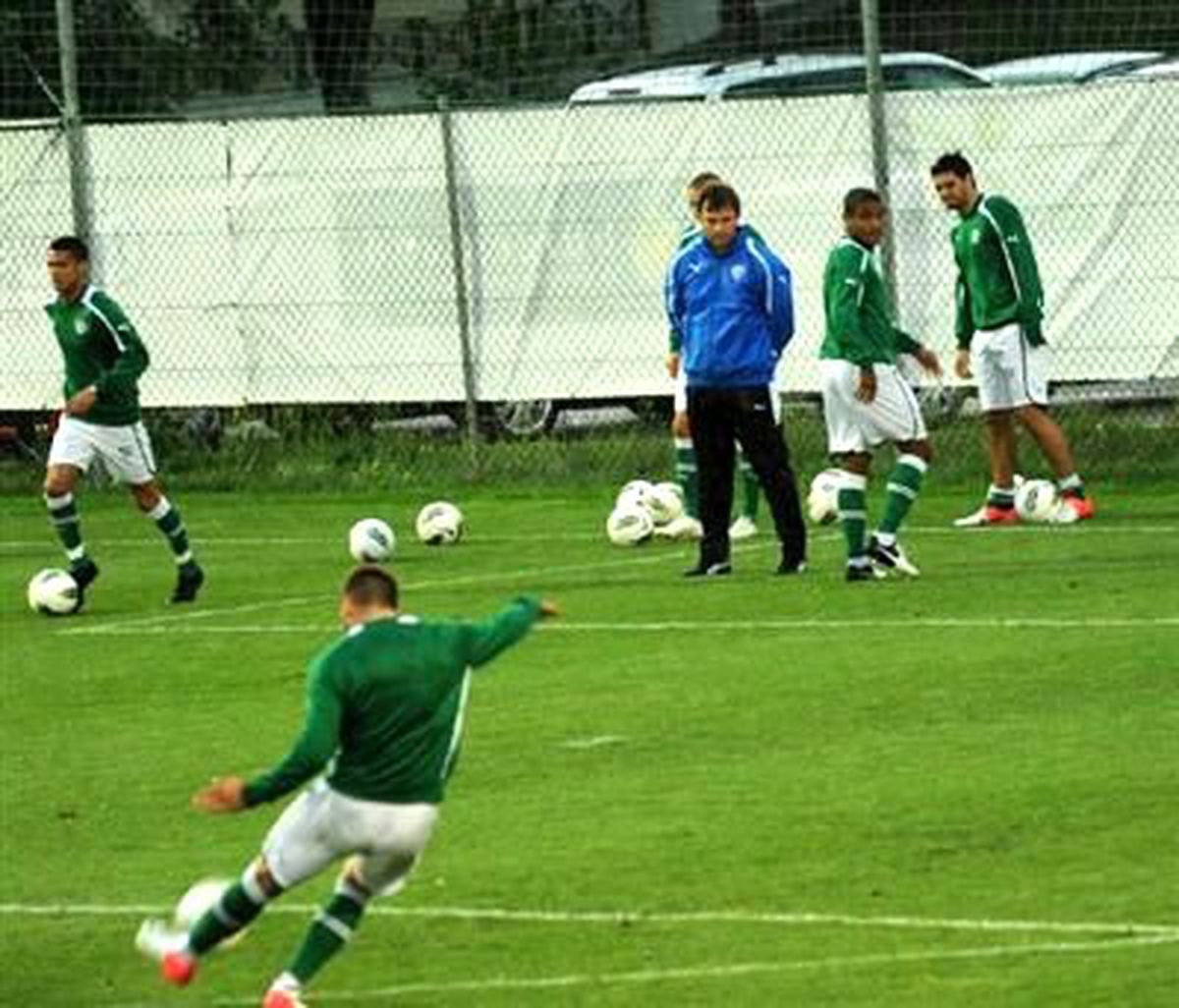 Bursaspor Yağmur\'da Çalıştı