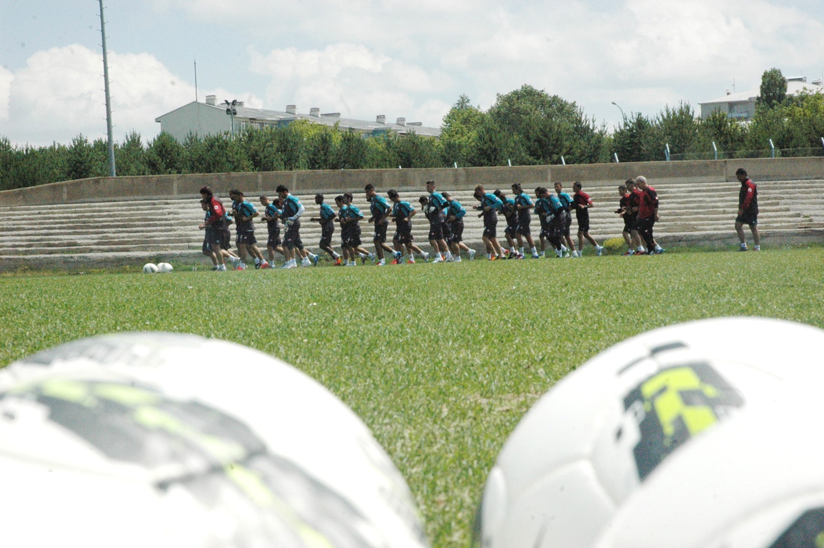 Çaykur Rizespor Erzurum\'da Kampa Girdi