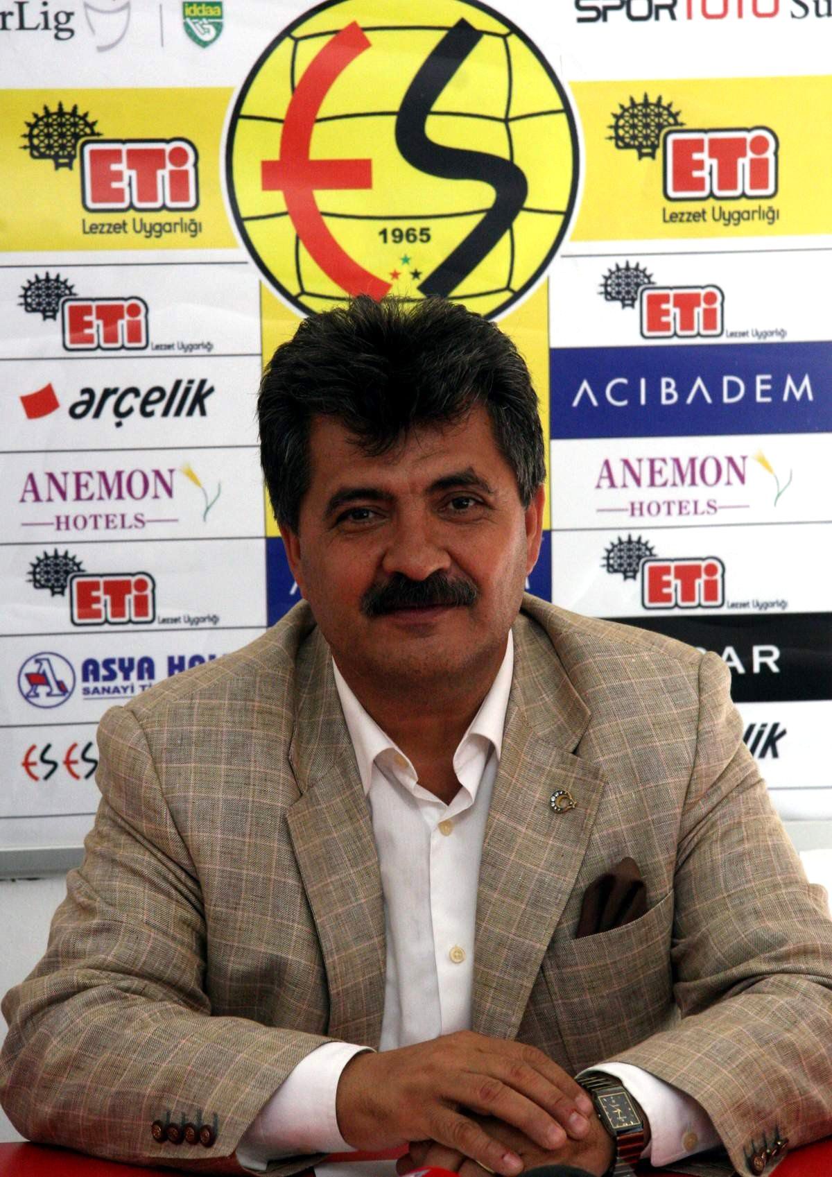 Eskişehirspor İdari Asbaşkanı Ekrem Birsen Açıklaması