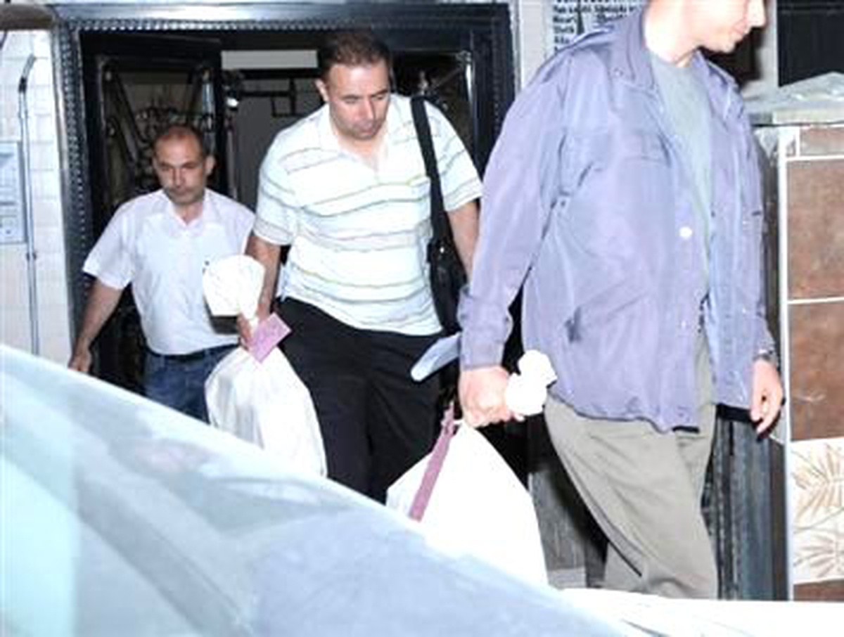 İzmir Cumhuriyet Başsavcılığı\'nca "Askeri Casusluk" İddialarına Yönelik Başlatılan Soruşturma...
