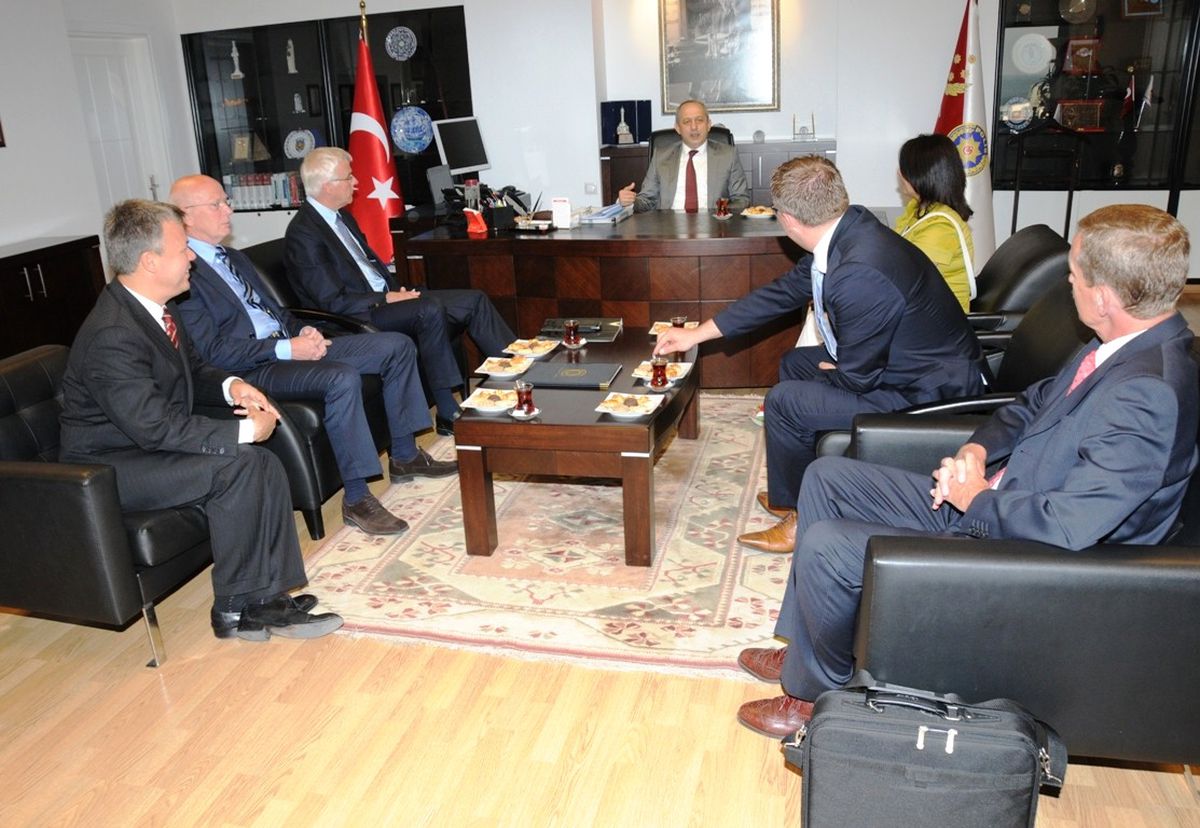 İzmir Emniyet Müdürü Hollandalı Meslektaşlarını Ağırladı