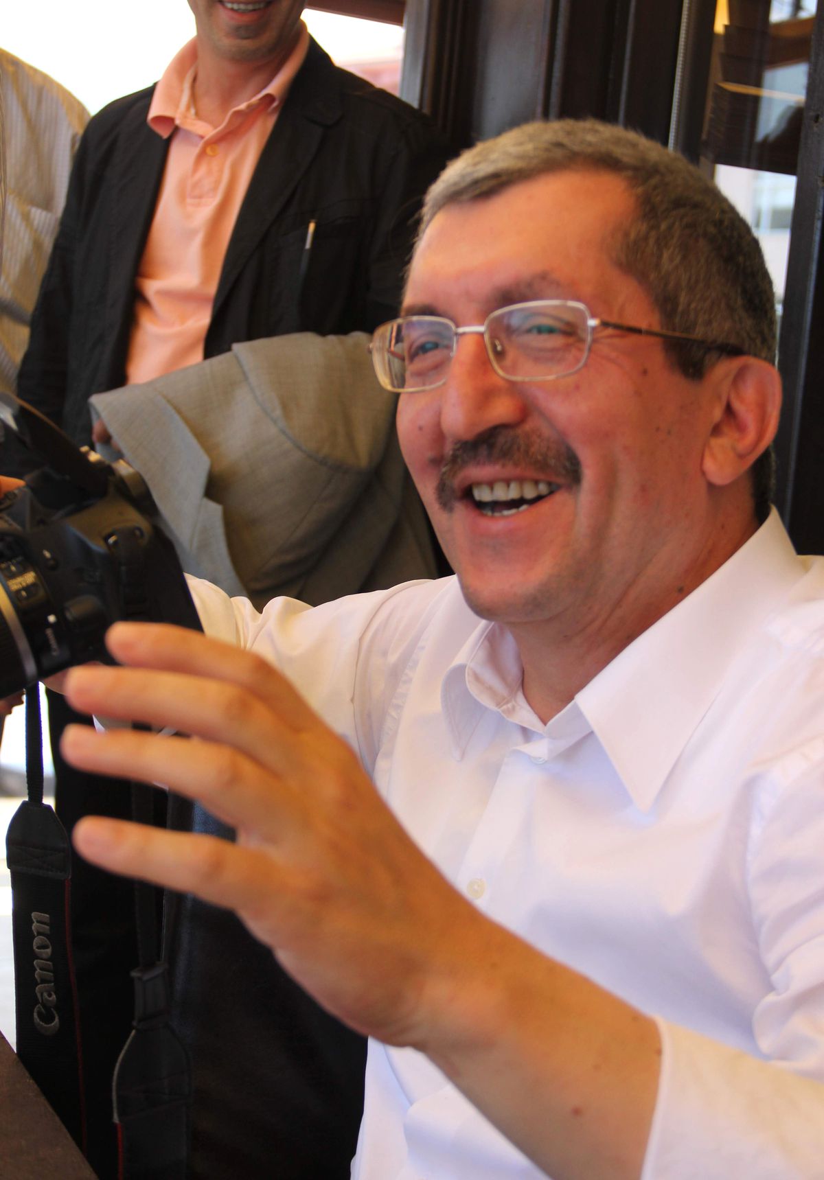 Refet Vergili Gündemi Değerlendirdi