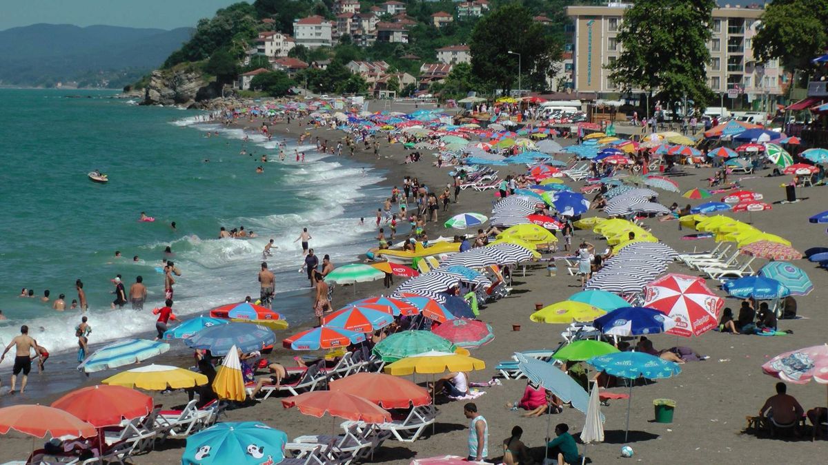 Karadeniz Sahilleri Cıvıl Cıvıl