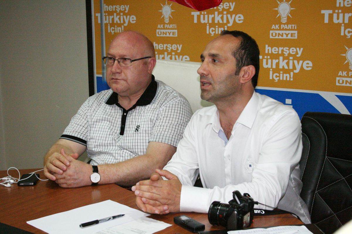 Milletvekili Şener\'den AK Parti İlçe Başkanlığı\'na Ziyaret