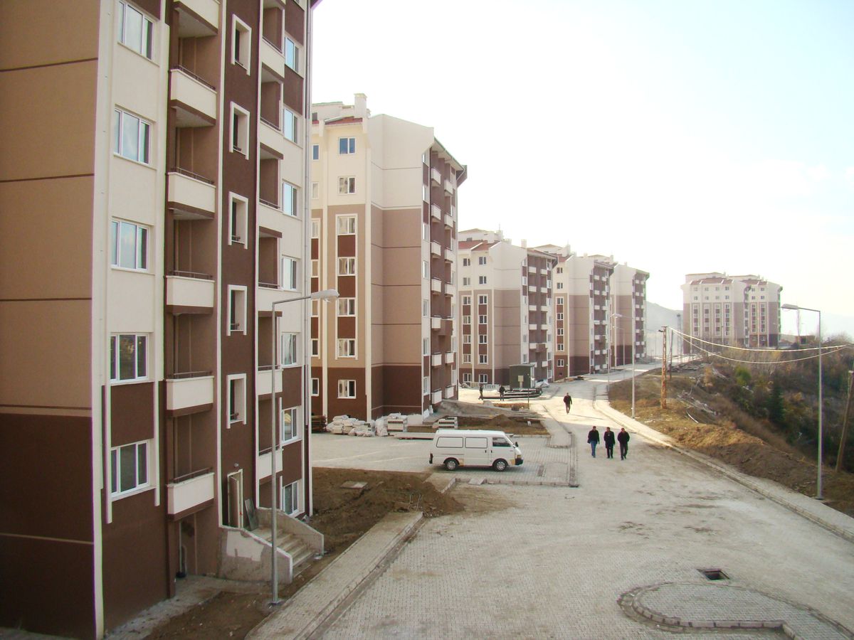 Niksar\'da 3. Etap TOKİ Konutlarında Sona Doğru