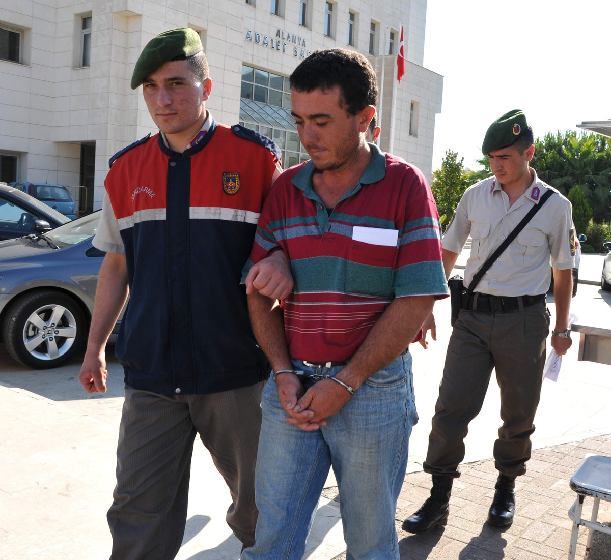 Ormanı Yaktığı İddia Edilen Zanlı Tutuklandı