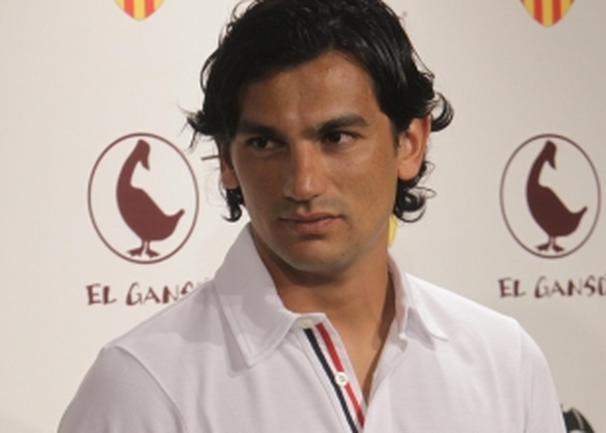 Pellegrini Tino Costa\'yı Gönderecek Mi?