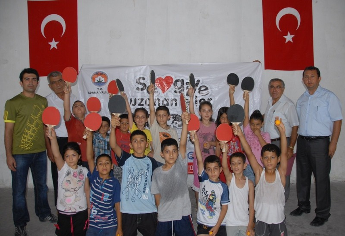 \'Sevgi Çocukları\' Eğlence Merkezinde