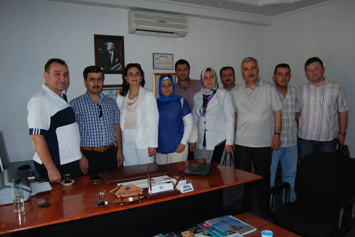 AK Parti Babuşçu, İha'yı Ziyaret Etti.