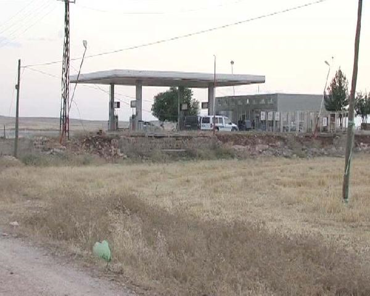 Akaryakıt Tankına Düşüp Zehirlendiler