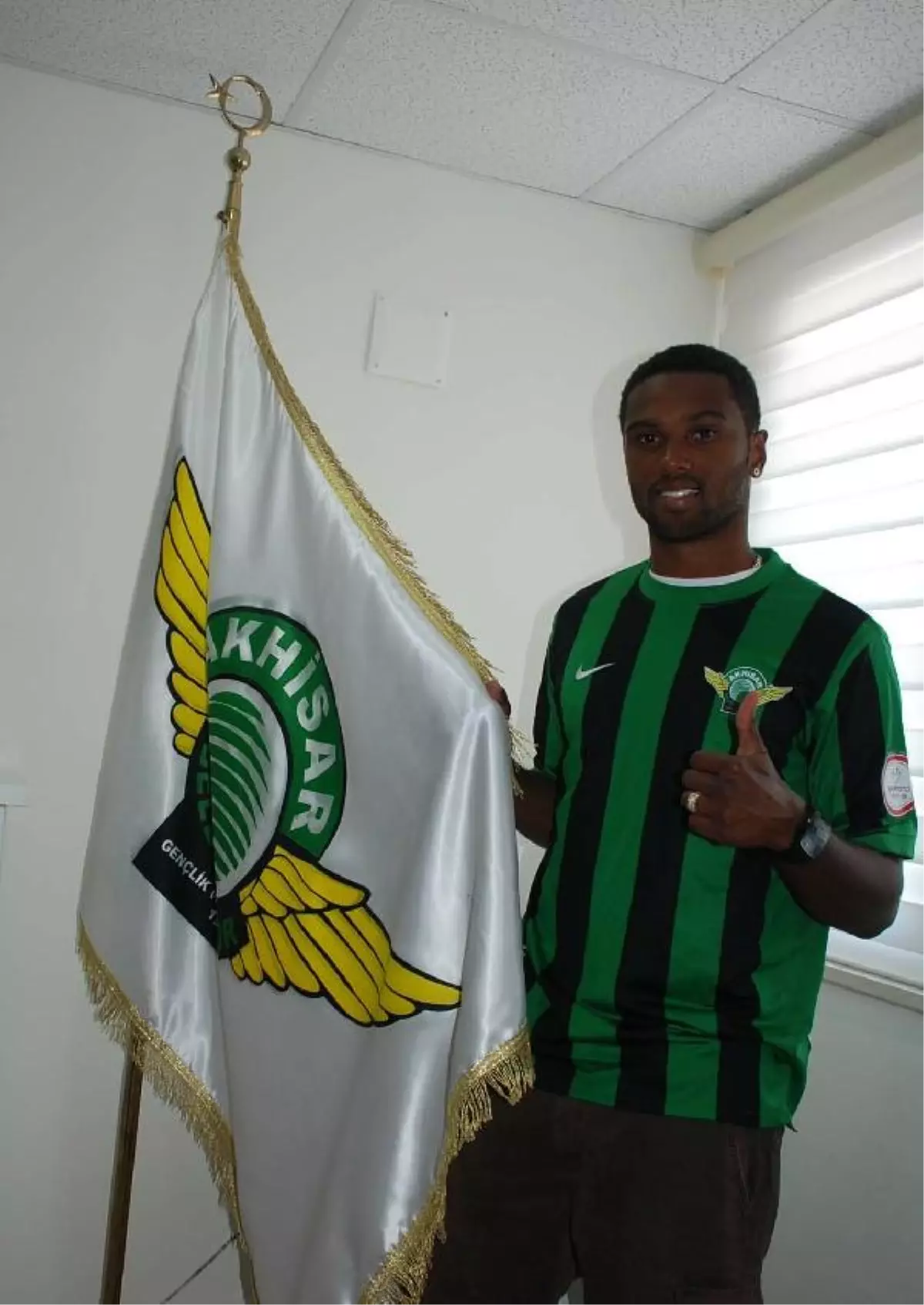 Akhisar Belediyespor Bruno'yla İmzaladı