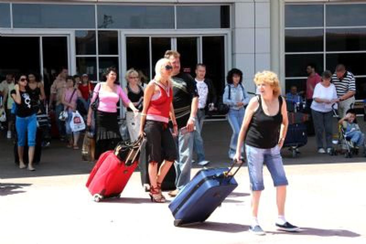Antalya Turist Sayısında Farkı Kapatıyor