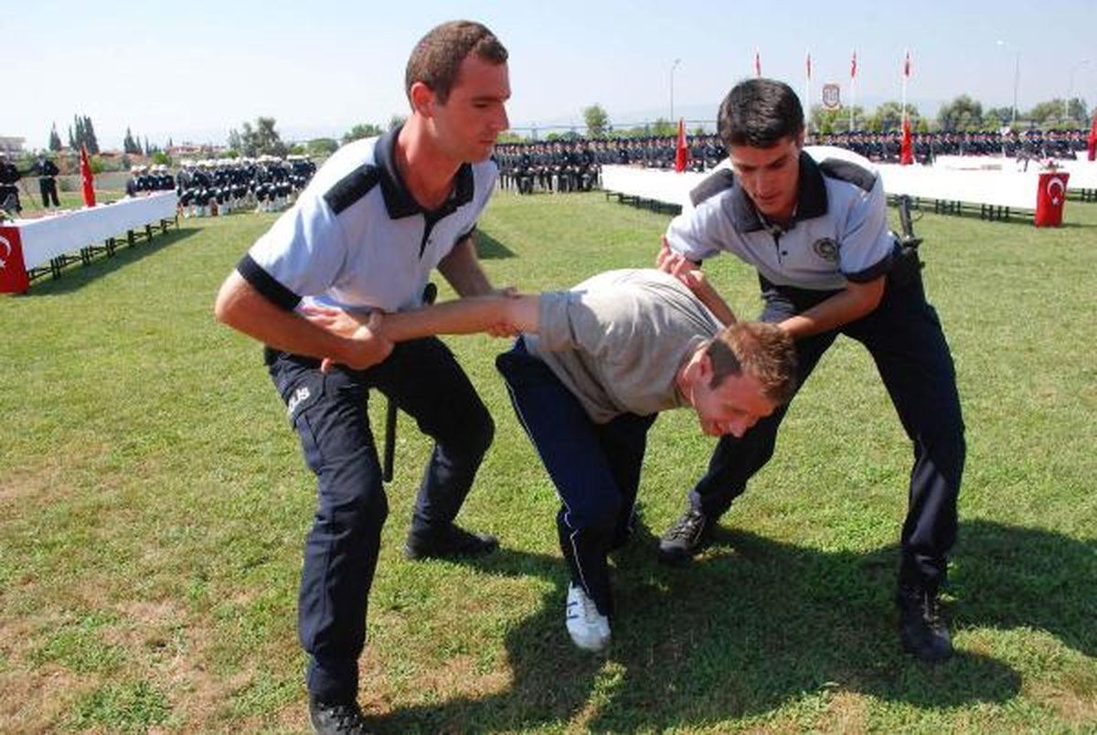 Aydın\'da Polis Adayları Yemin Etti