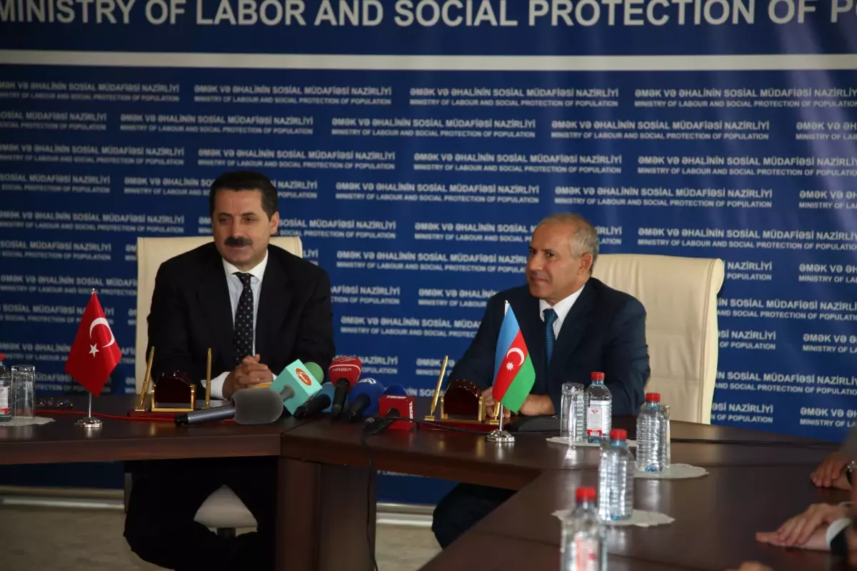 Azerbaycan ve Türkiye Arasında Protokol İmzalandı