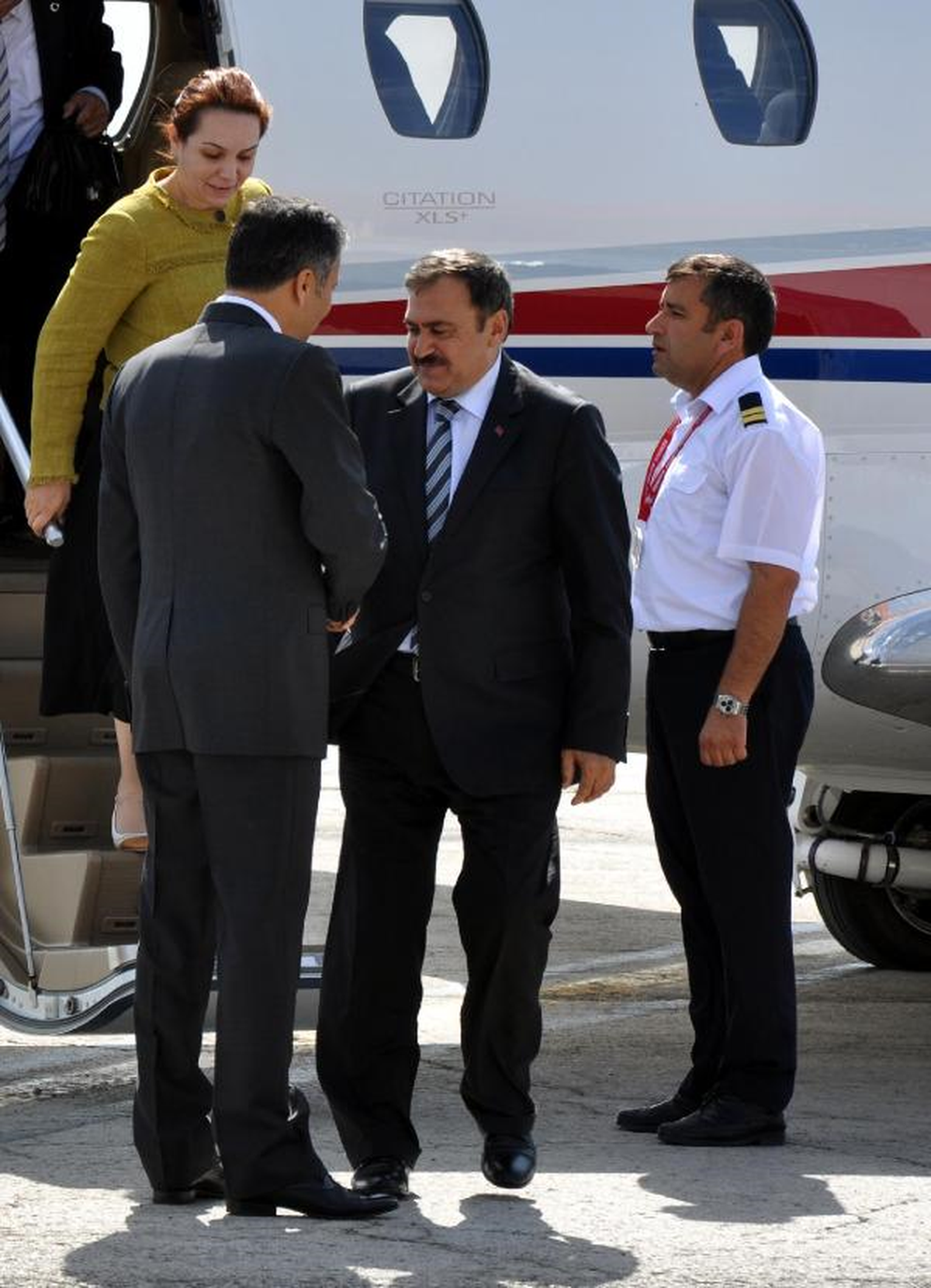 Bakan Eroğlu: Ağrı\'da Bal Üretim Ormanı Oluşturacağız