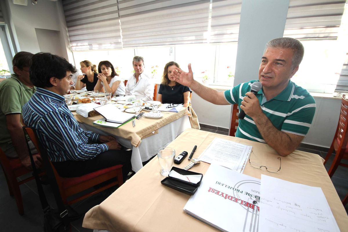 Başkan Durak\'tan Mavişehir Planına Tepki