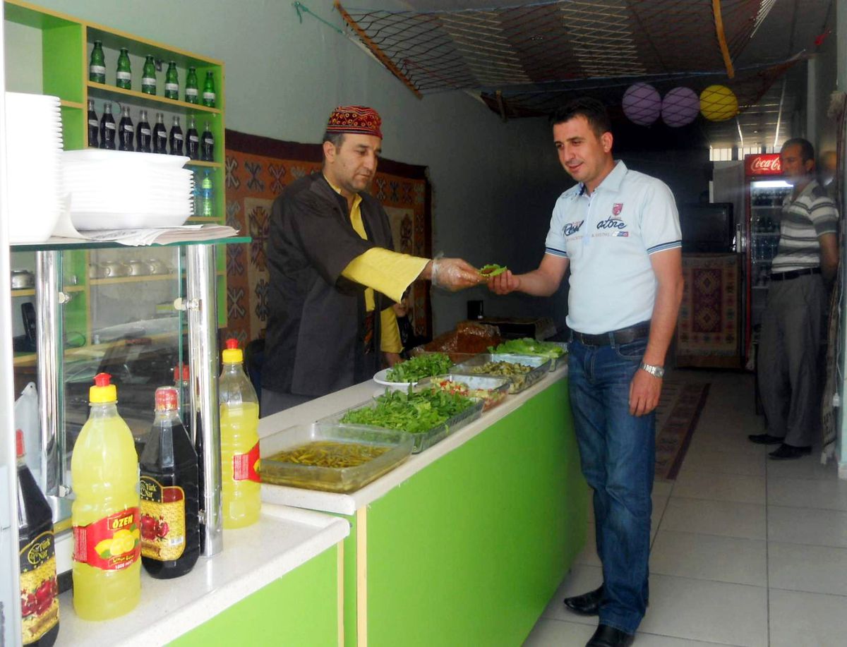 Gölbaşı\'ya Çiğköfte Salonu Açıldı
