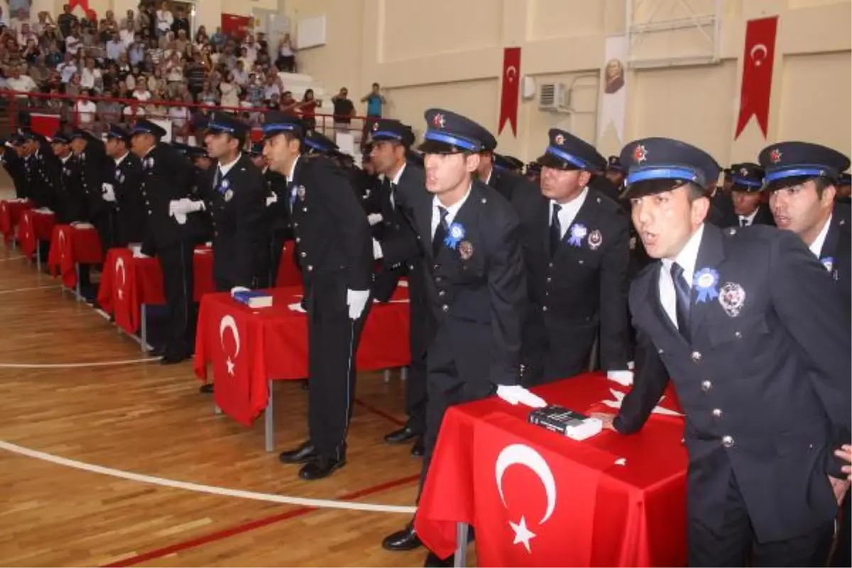 Karabük Polis Meslek Eğitim Merkezi 149 Mezun Verdi