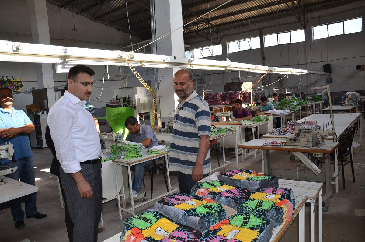 Kaymakam Mehmet Aktaş, Tekstil Fabrikasında İnceleme Yaptı