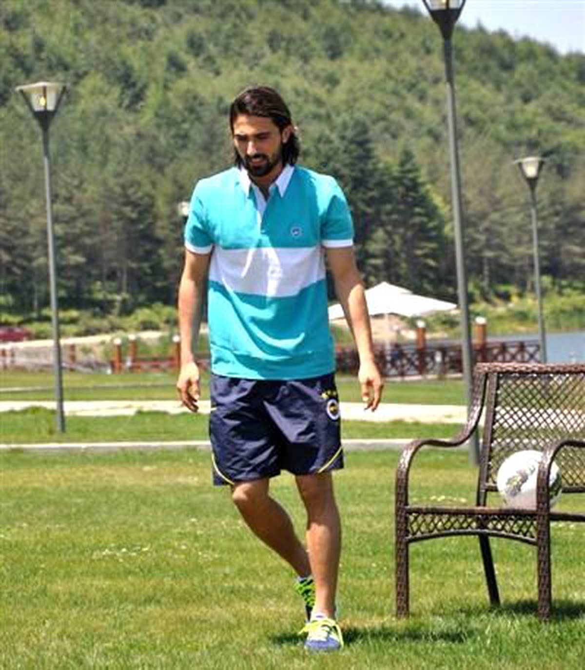 Kayserispor, Gurbetçi Malik\'i İmzaya Çağırdı