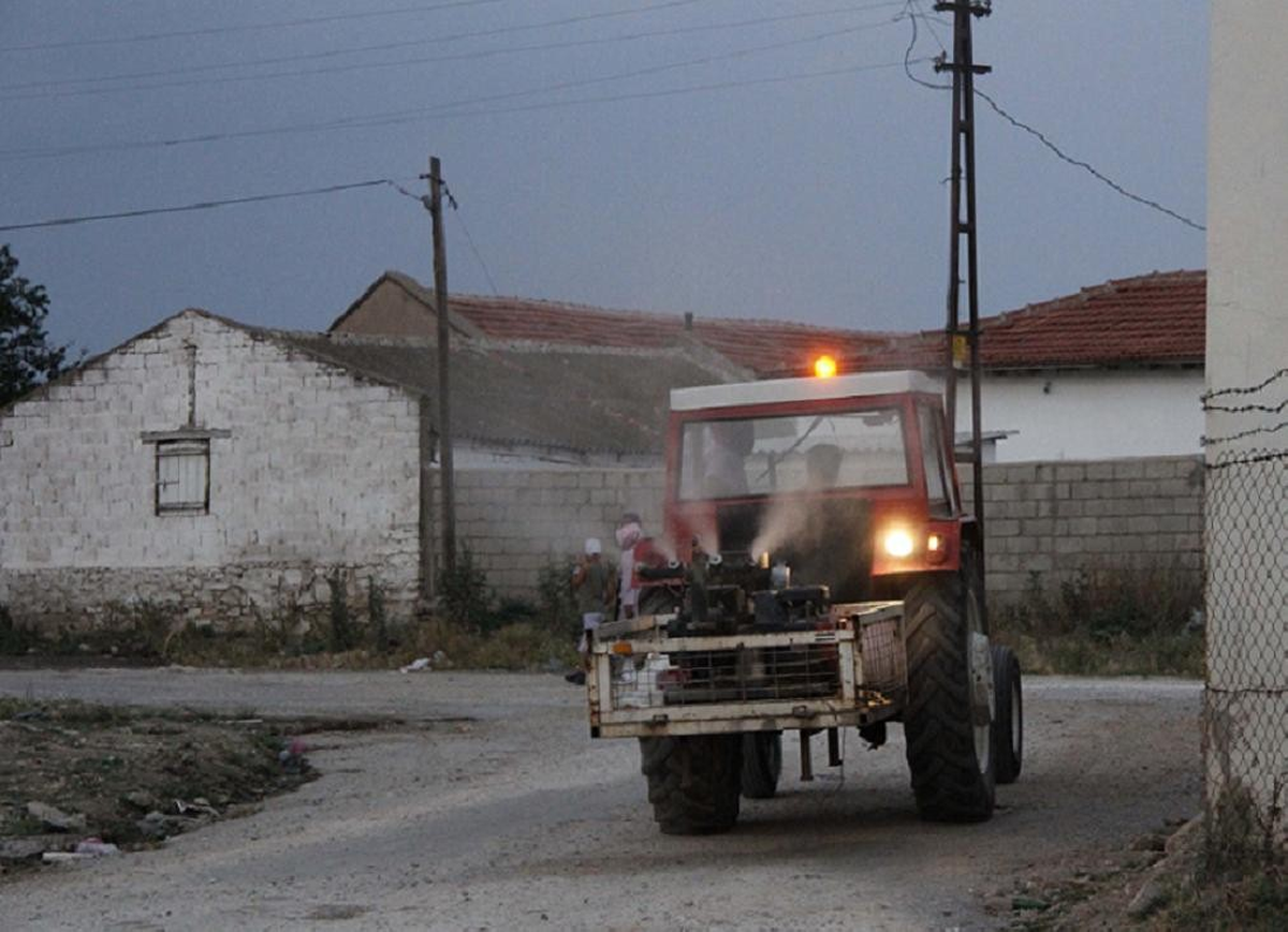 Kırklareli\'nde İlaçlama Çalışmaları
