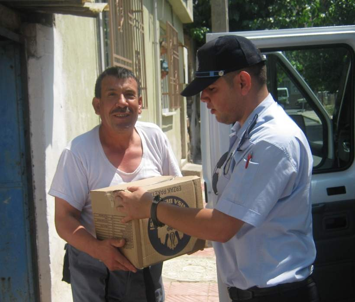 Manisa Belediyesi\'nden Ramazan Paketleri Dağıtımı Başladı