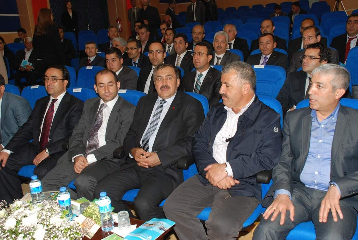 Orman ve Su İşleri Bakanı Veysel Eroğlu;