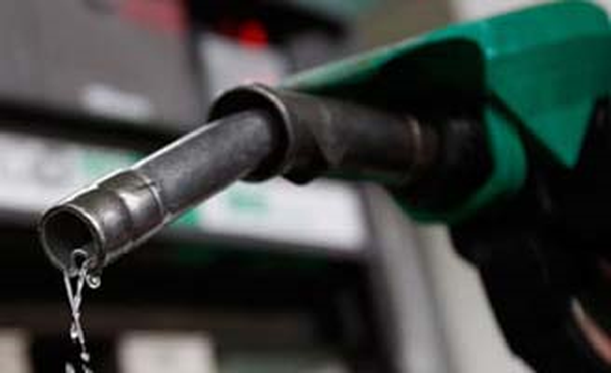 Petrolde Dalgalı Seyir