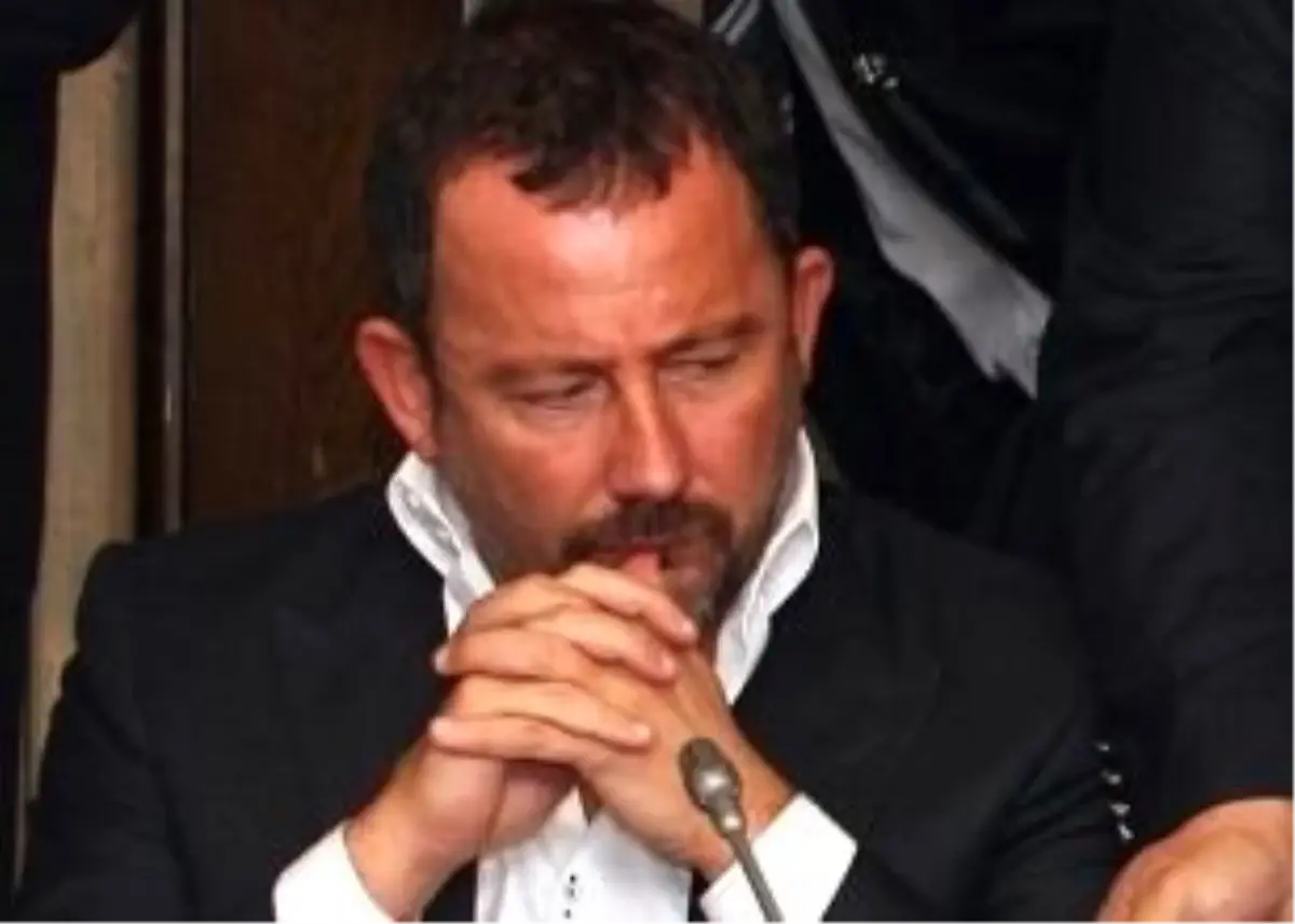 Beşiktaş\'ı Yerden Yere Vurdu!