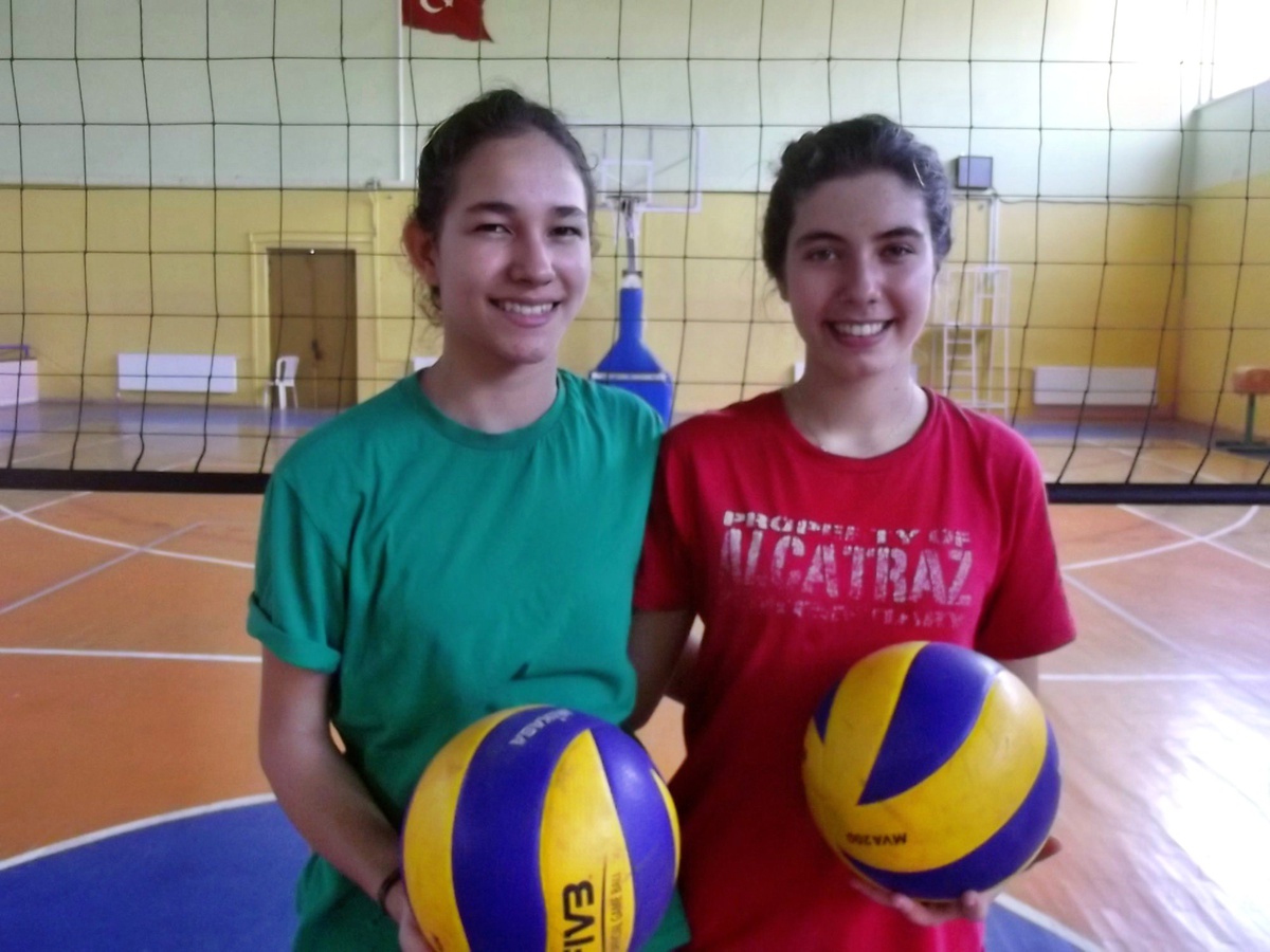 Sökeli Yıldız Voleybolcular Milli Takım Altyapısında