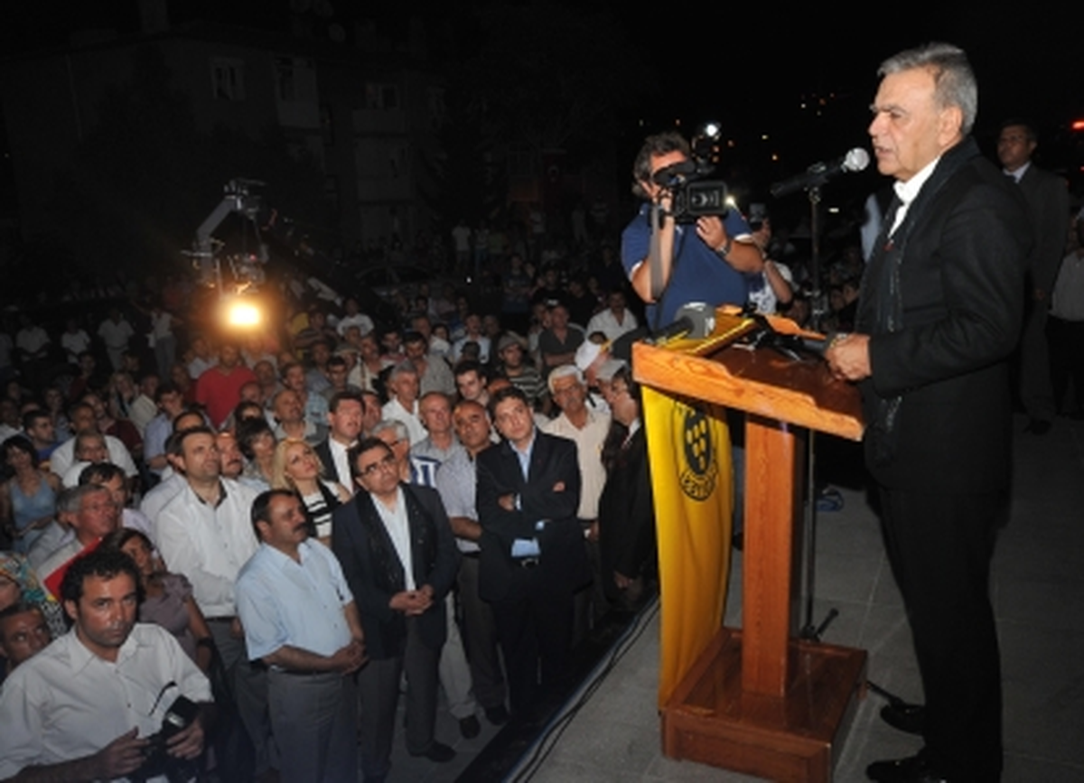 Srebrenitsa Anısına