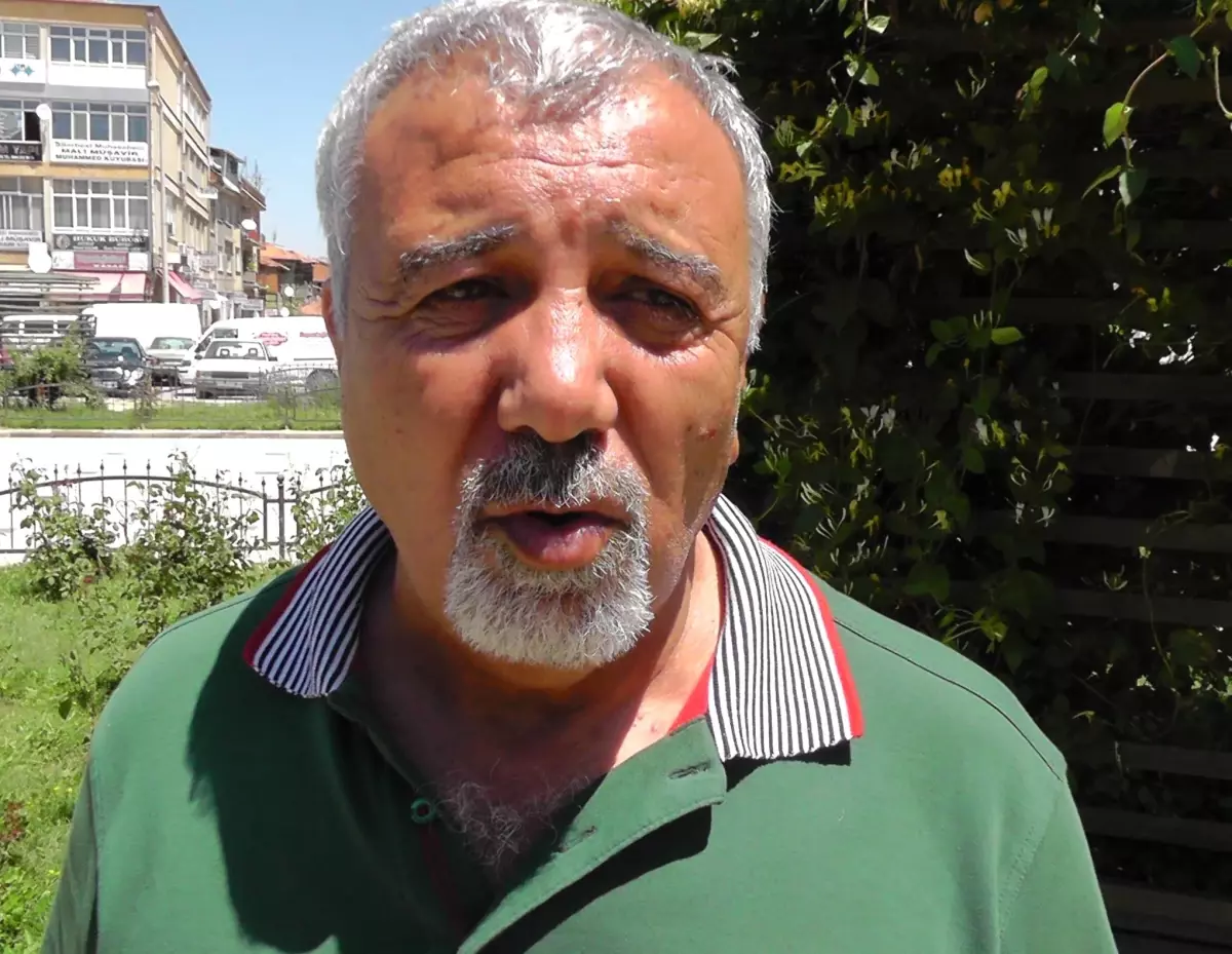 Şükran Köyü\'nde Musa Çözen\'in de Kerpiçten Evi Oldu