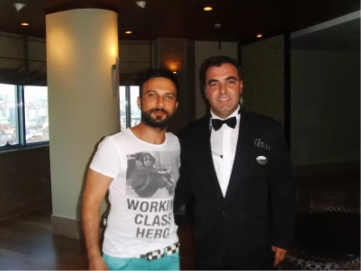 Tarkan Kolin Hotel\'deydi