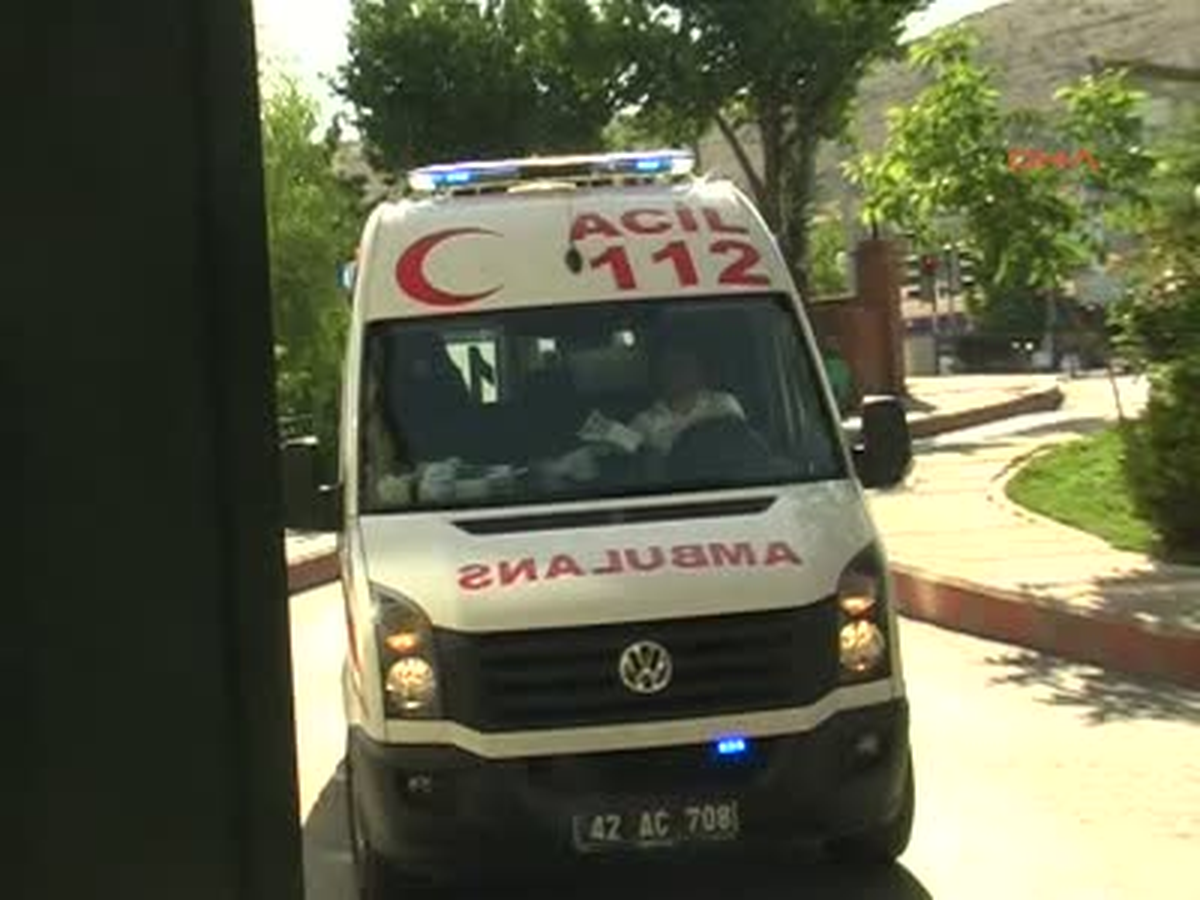 Trafikte Yol Vermediği Gerekçesiyle, Bacağından Vuruldu