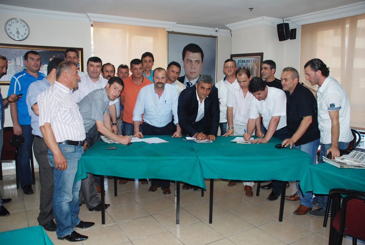 Türk Metal Sendikasından Ereğli Devrek Yolu İçin Başlatılan İmza Kampanyasına Destek