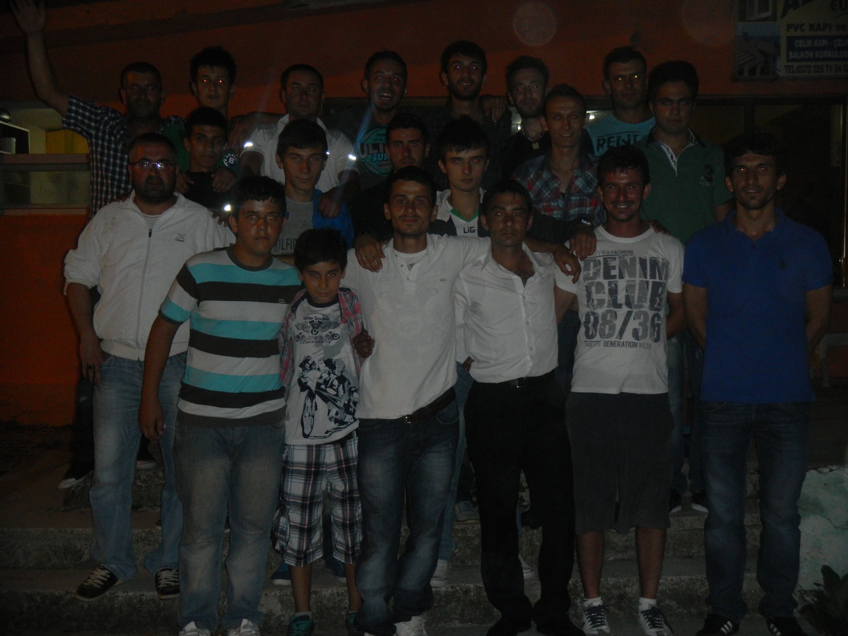 Şampiyonluğu Gece Düzenleyerek Kutladı