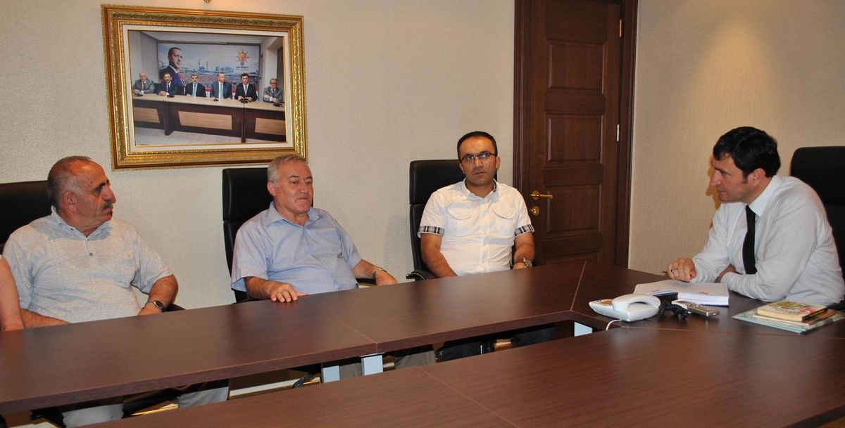 AK Parti\'ye Hayırlı Olsun Ziyaretleri Devam Ediyor