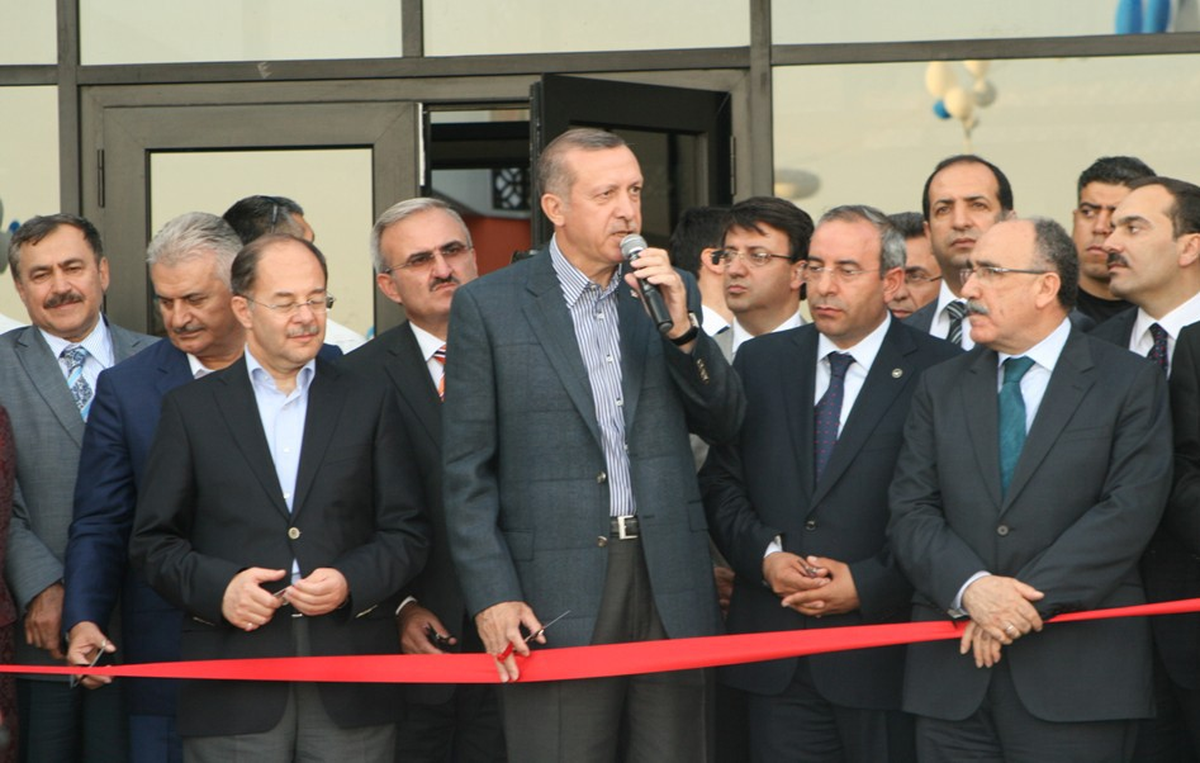 Başbakan Erdoğan, Hastane Açılışı Yaptı