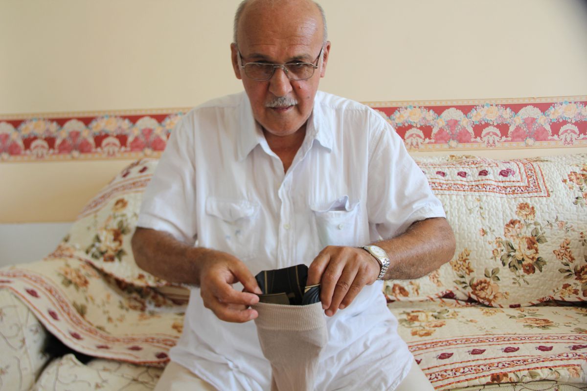 Çorap Giymekte Zorlananlara "Terlikli" Çözüm
