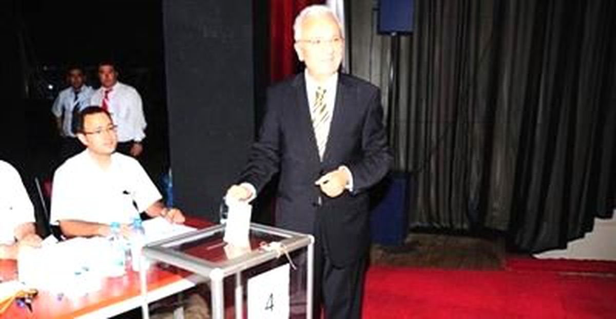 Rektörlüğü\'ne Prof. Dr. Füzun Atandı