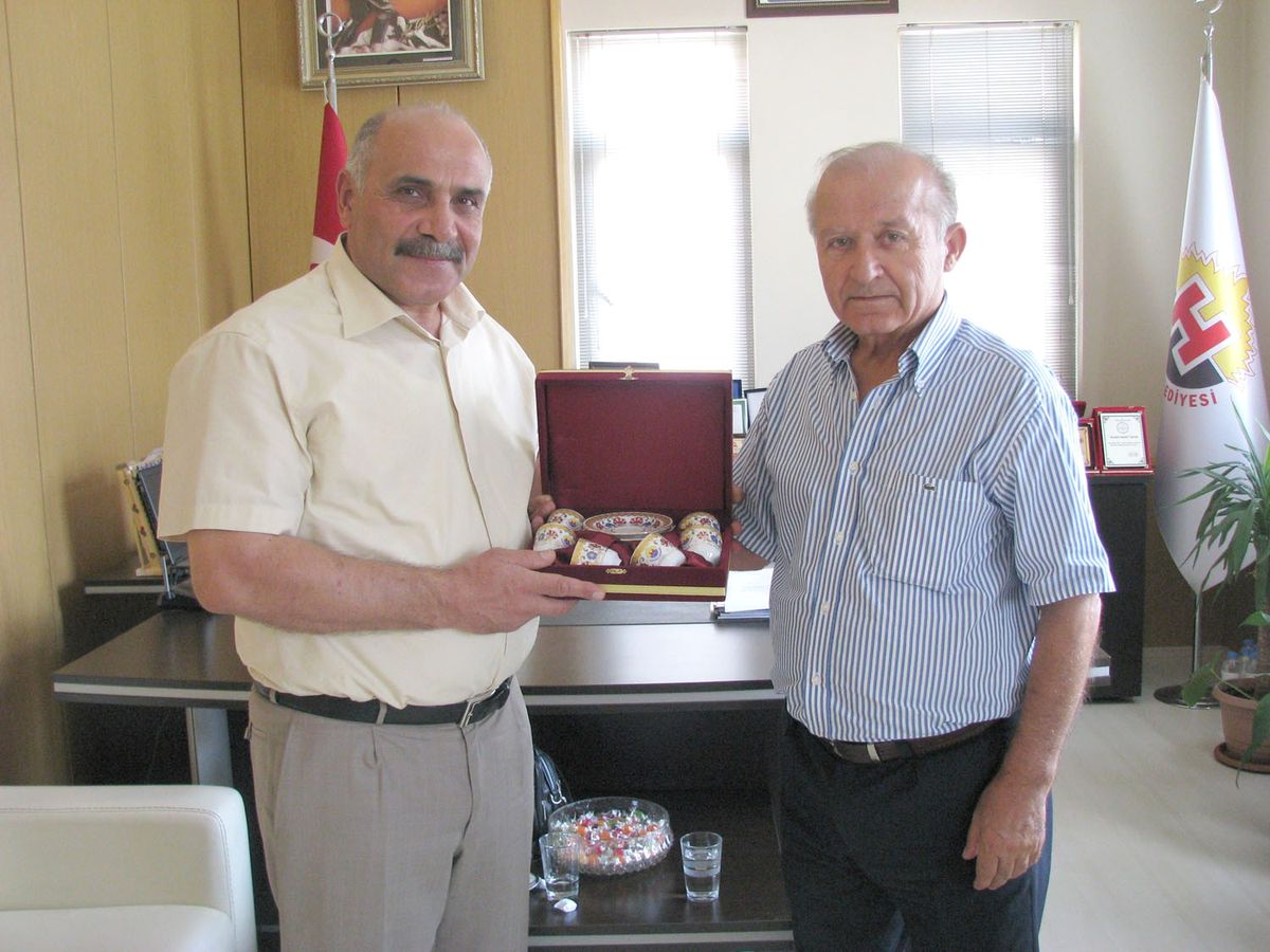 Karatoprak\'tan Belediye Başkanı İrtem\'e Ziyaret