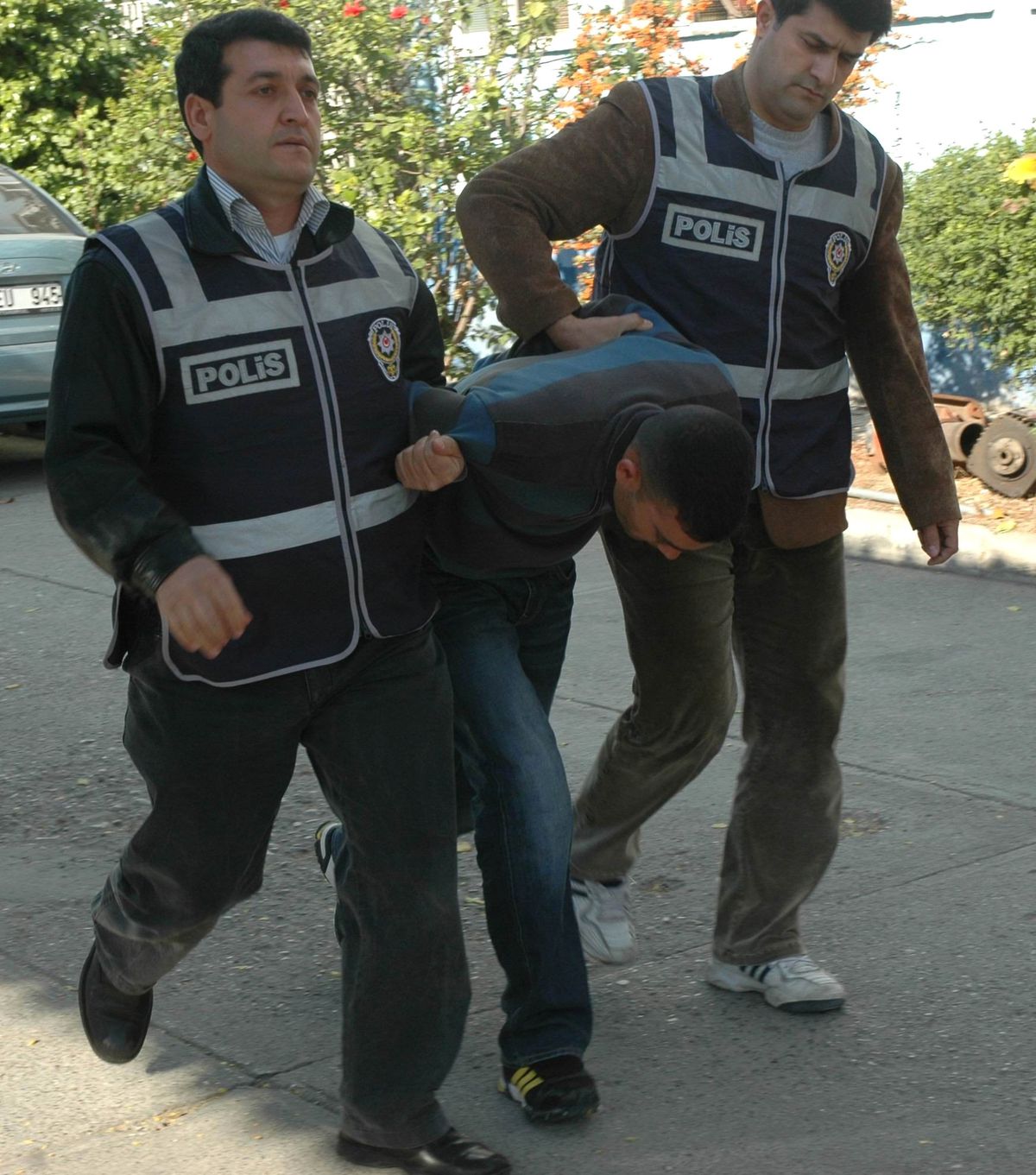 Hırsızlıktan 12 Aranması, 93 Suç Kaydı Bulunan Şahıs Serbest Bırakıldı