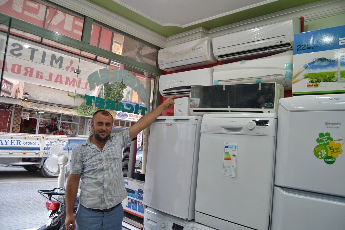 Klima Satışları Esnafın Yüzünü Güldürdü