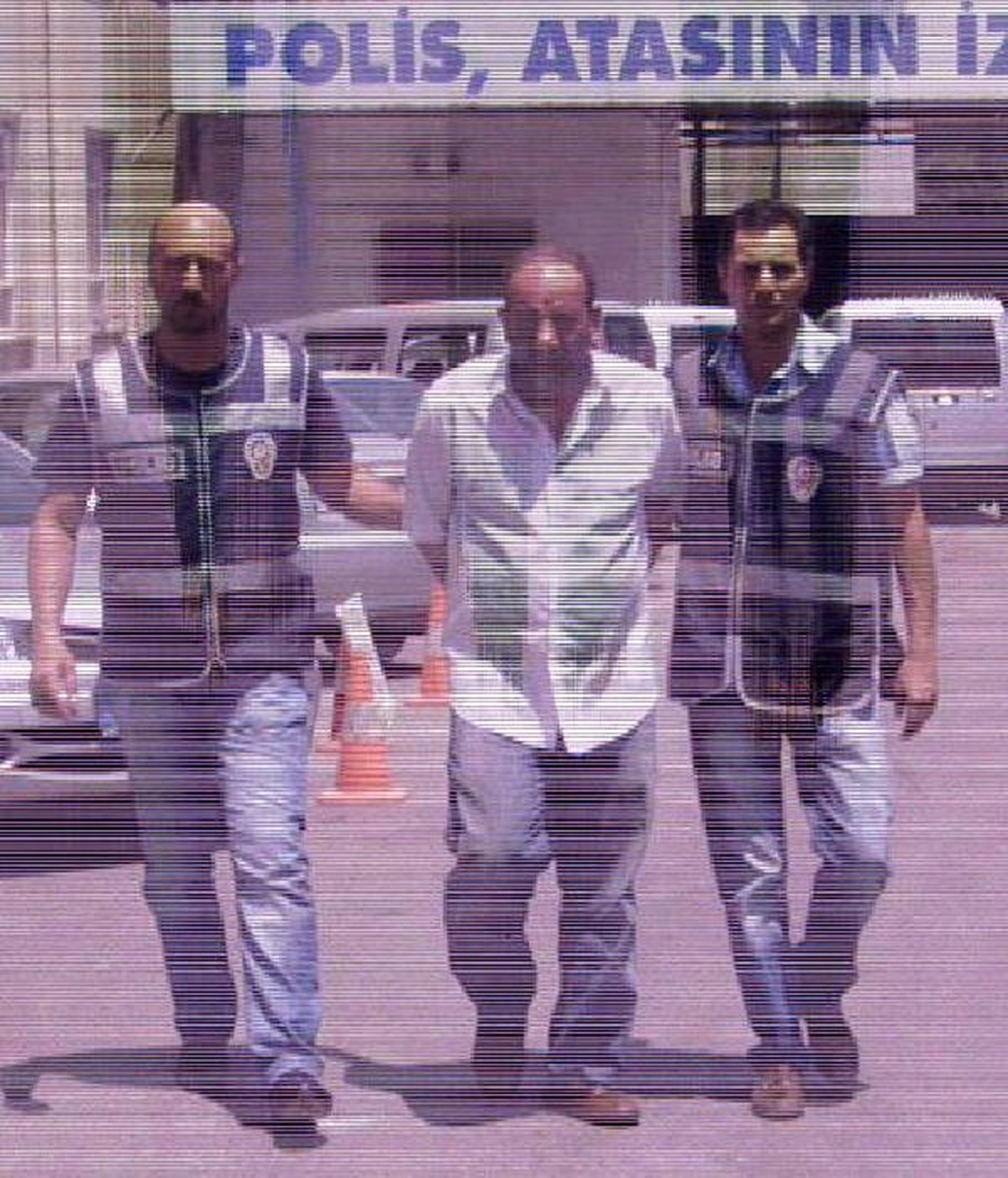 \'Komiser Ömer\' Yalanıyla Büyük Vurgun