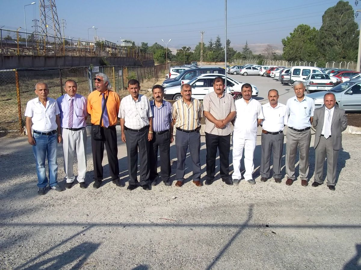 Mkek\'den Emekli İşçilere Davullu Zurnalı Uğurlama