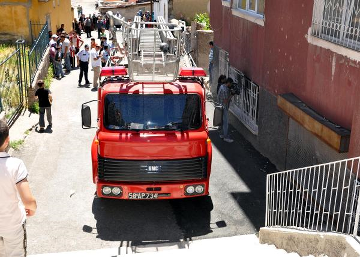 Patlayan Televizyon Yangın Çıkardı