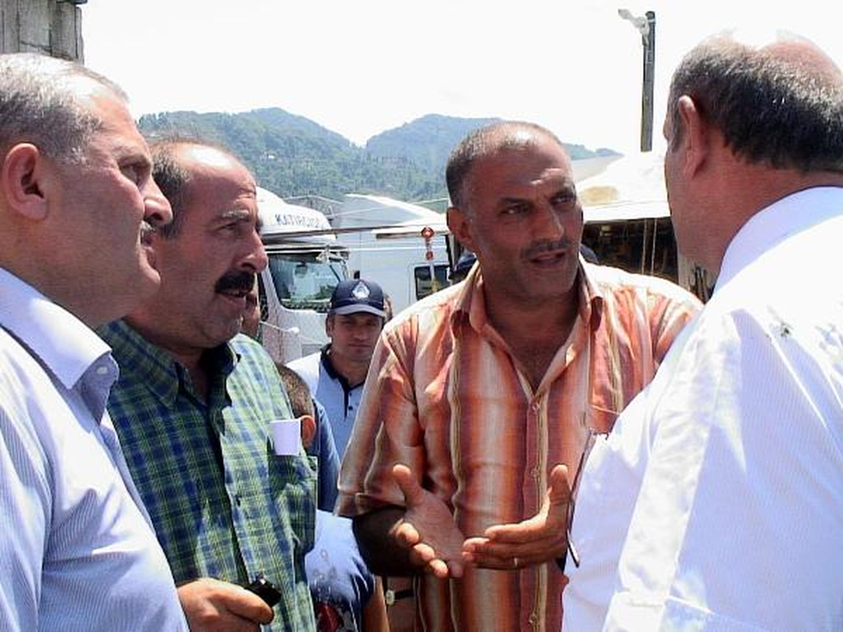 Tır Şoförleriyle Tartışan Başkan: Buradan Çıkamayan Araç Sürmesin