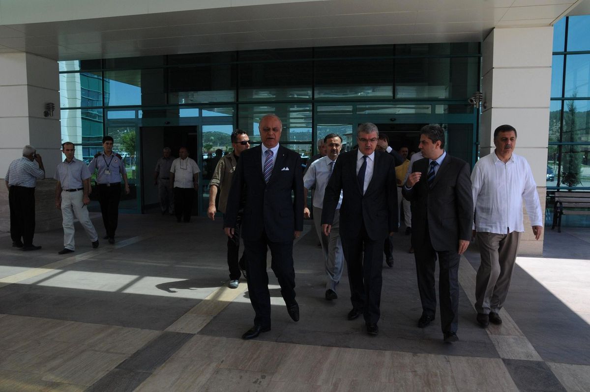 Vekillerden "Hayırlı Olsun" Ziyareti